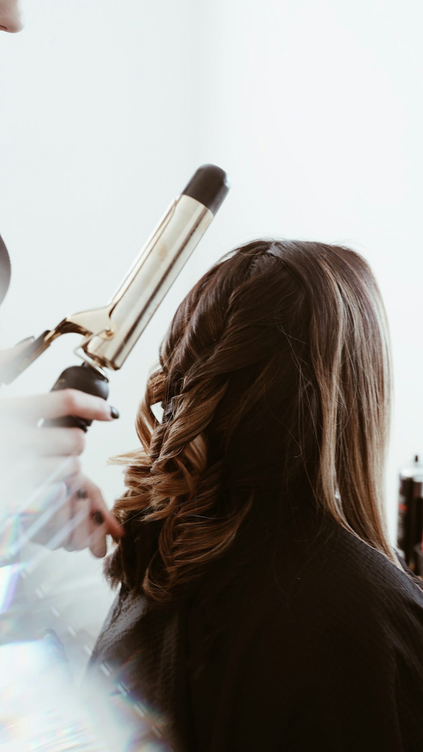 How Mobile Services Are Revolutionizing Hair Care